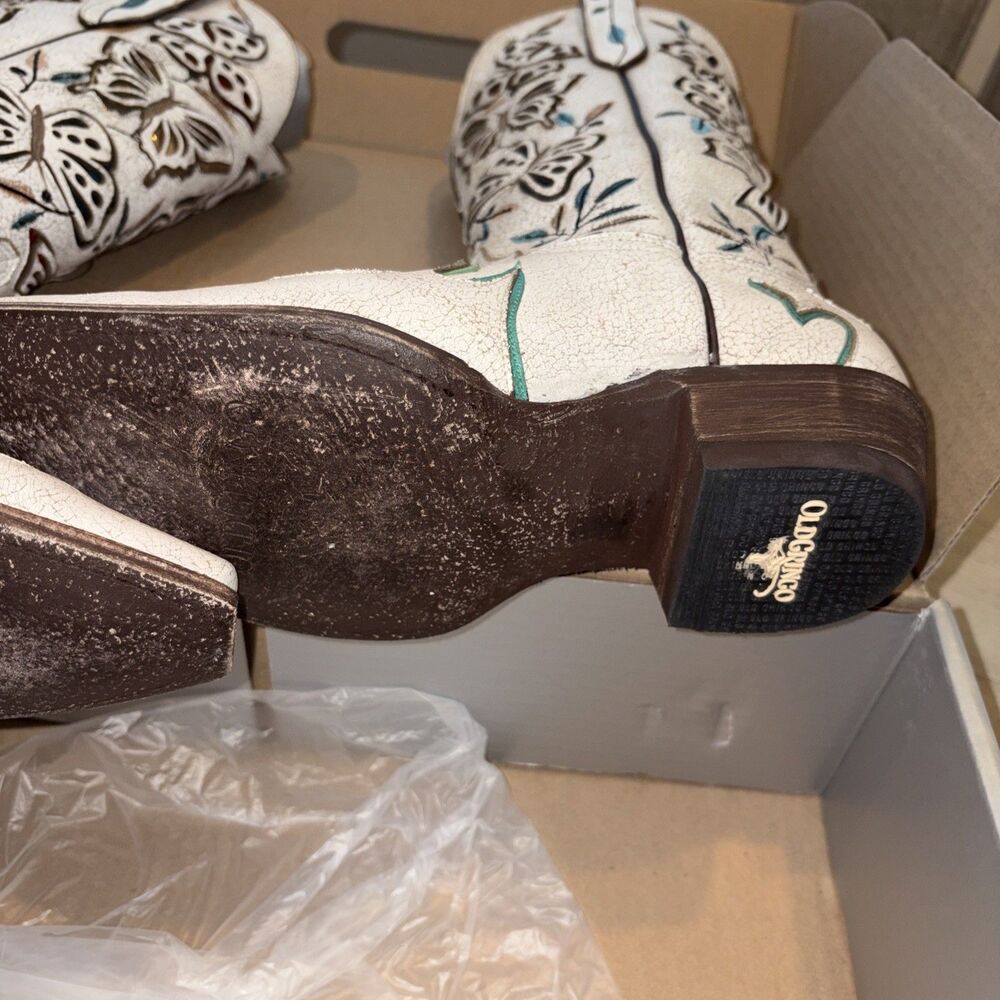 OLD GRINGO ~ TAUPE/SILVER Amadis ~ 9 B ~ Women’s Boots W/Box Butterfly/Floral - Picture 4 of 6